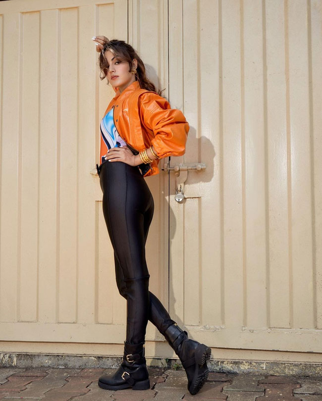 Adorable Looks Of Rhea Chakraborty